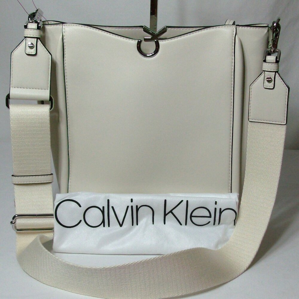 Calvin Klein Crisell Crossbody bag Cherub white New with tags